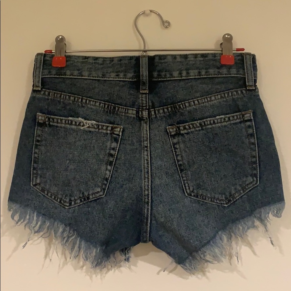Distressed Shorts - Picture 2 of 3